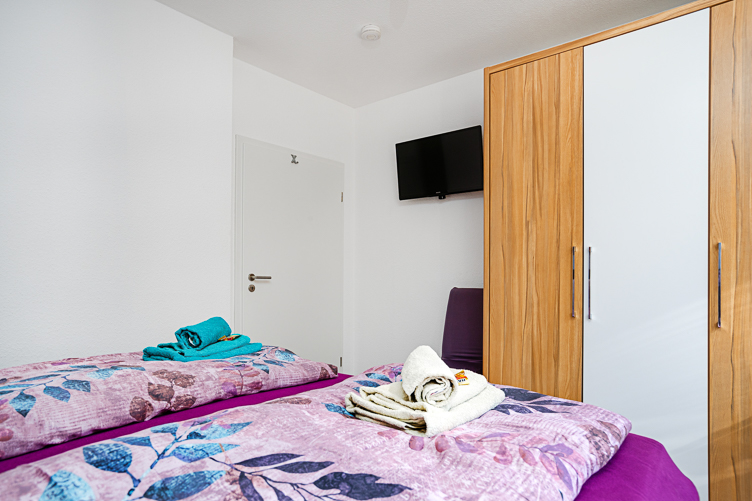 Greetsiel, Justus-Hanssen-Weg 4 / Wohnung: Ferienwohnungen Grachtentraum