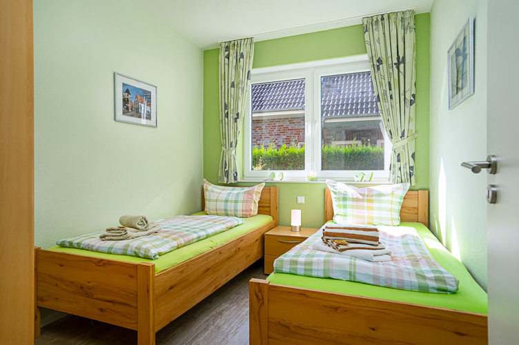 Greetsiel, Justus-Hanssen-Weg 4 / Wohnung: Ferienwohnungen Grachtentraum