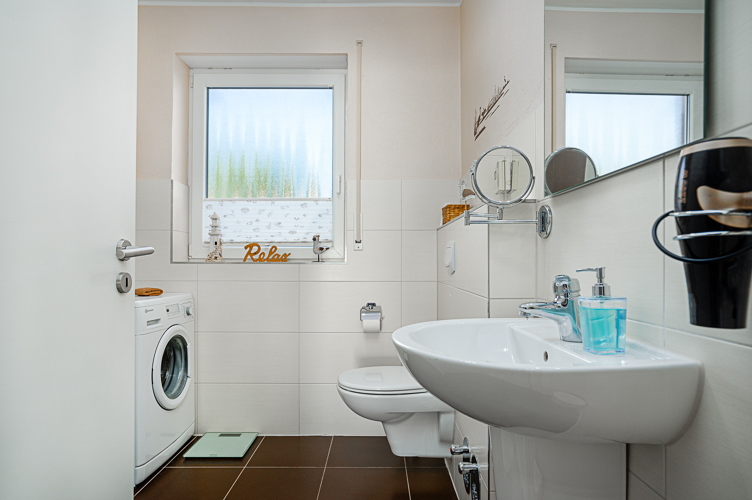 Greetsiel, Justus-Hanssen-Weg 4 / Wohnung: Ferienwohnungen Grachtentraum